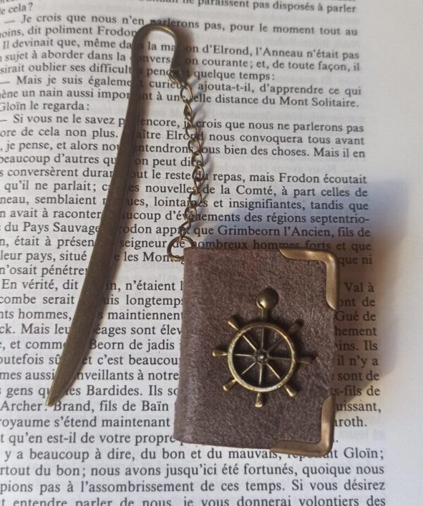 Marque-pages grimoire, Fabrication artisanale L'arbre à papier