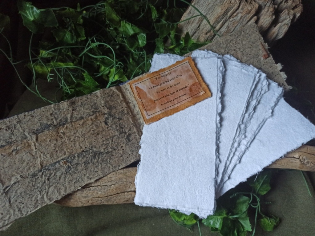 Carnet Liberté créative n°1, feuilles non reliées, création artisanale