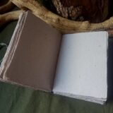 Carnet grimoire artisanal, papier recyclé fait main, pièce unique Carnet grimoire artisanal, papier recyclé fait main, pièce unique