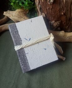 carnet artisanal papier recyclé artisanal reliure artisanale