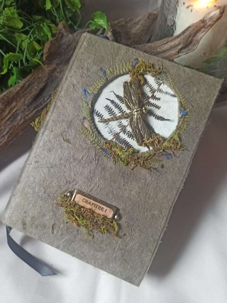 Grimoire, carnet artisanal, papier recyclé fait main