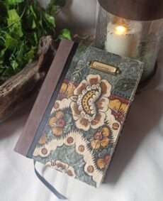 Grimoire, carnet artisanal, papier recyclé fait main
