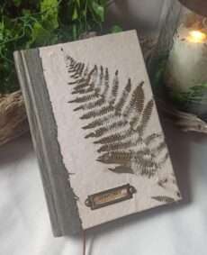 Grimoire, carnet artisanal, papier recyclé fait main