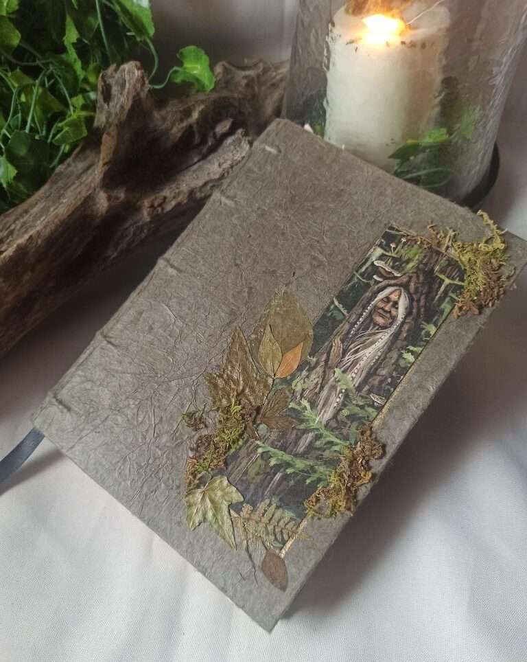 Grimoire, carnet artisanal, papier recyclé fait main