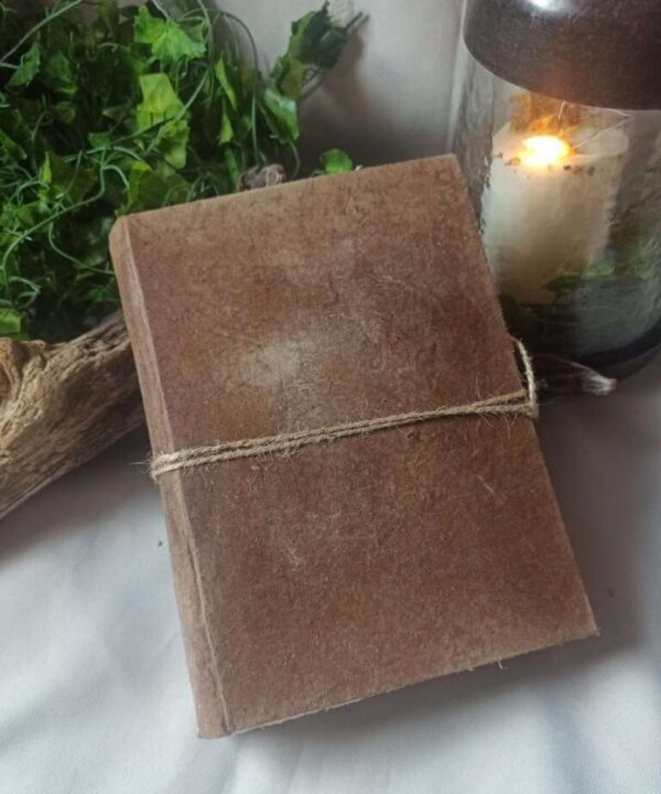 Grimoire, carnet artisanal, papier recyclé fait main