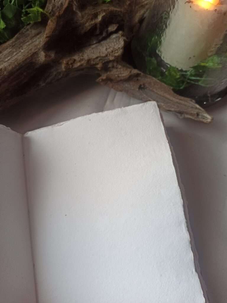 Grimoire, carnet artisanal, papier recyclé fait main