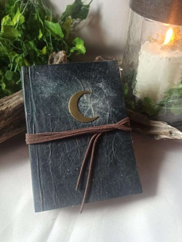 Grimoire, carnet artisanal, papier recyclé fait main