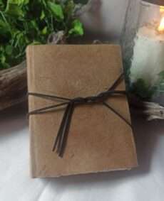Grimoire, carnet artisanal, papier recyclé fait main