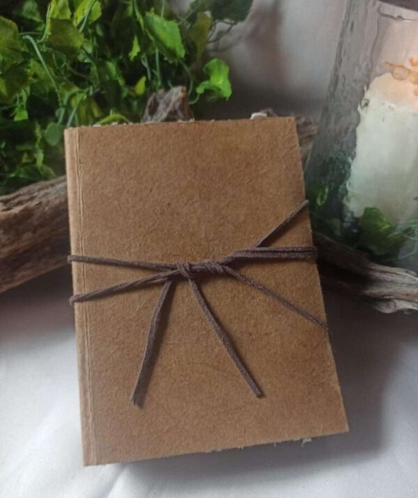 Grimoire, carnet artisanal, papier recyclé fait main