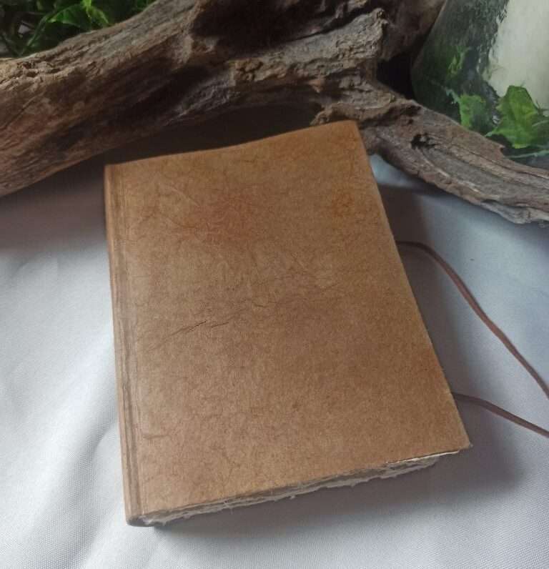 Grimoire, carnet artisanal, papier recyclé fait main