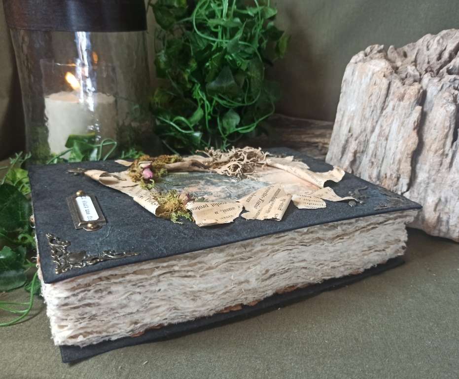 Grimoire artisanal, papier coton recyclé, L'arbre à papier Grimoire artisanal, papier coton recyclé, L'arbre à papier