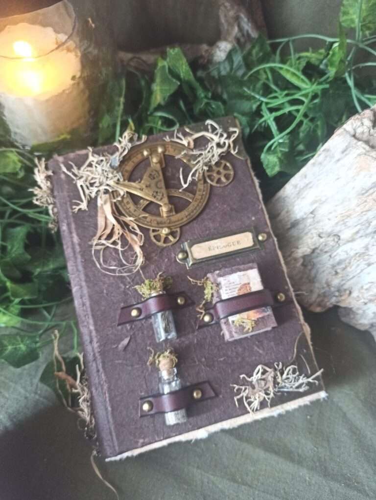 Grimoire artisanal, papier coton recyclé, L'arbre à papier Grimoire artisanal, papier coton recyclé, L'arbre à papier