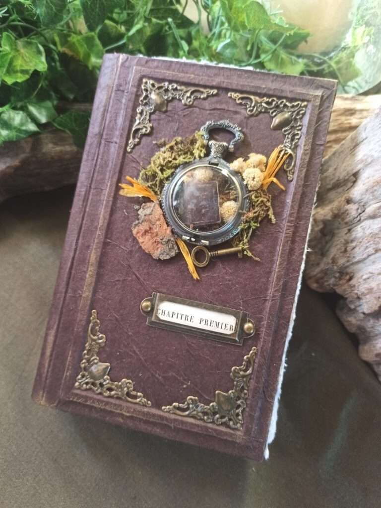 Grimoire artisanal, papier coton recyclé, L'arbre à papier Grimoire artisanal, papier coton recyclé, L'arbre à papier