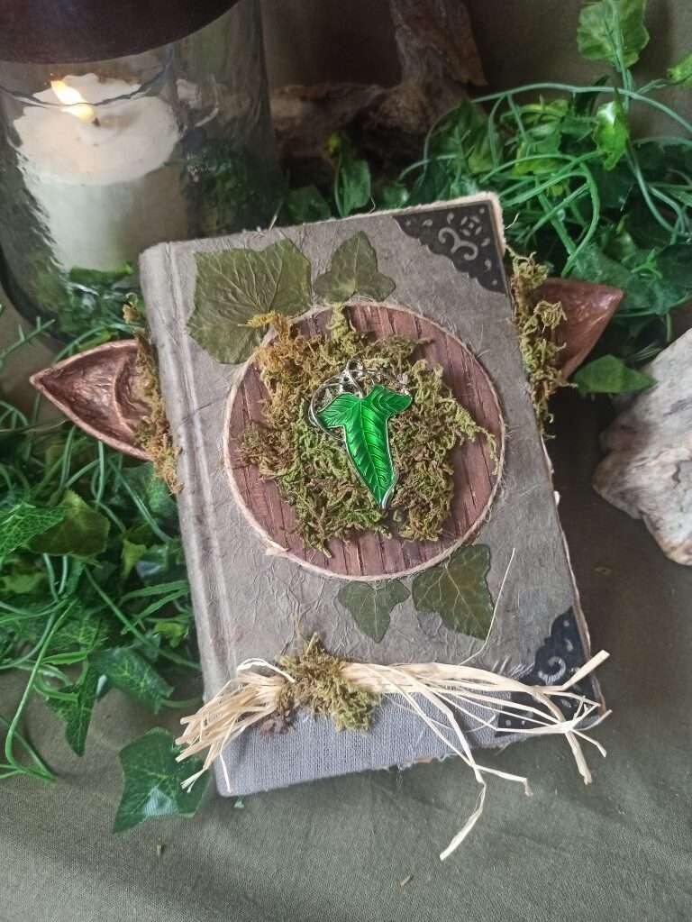 Grimoire artisanal, papier coton recyclé, L'arbre à papier