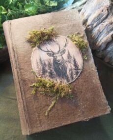 Grimoire artisanal, papier fait main à l'atelier, reliure artisanale, L'arbre à papier