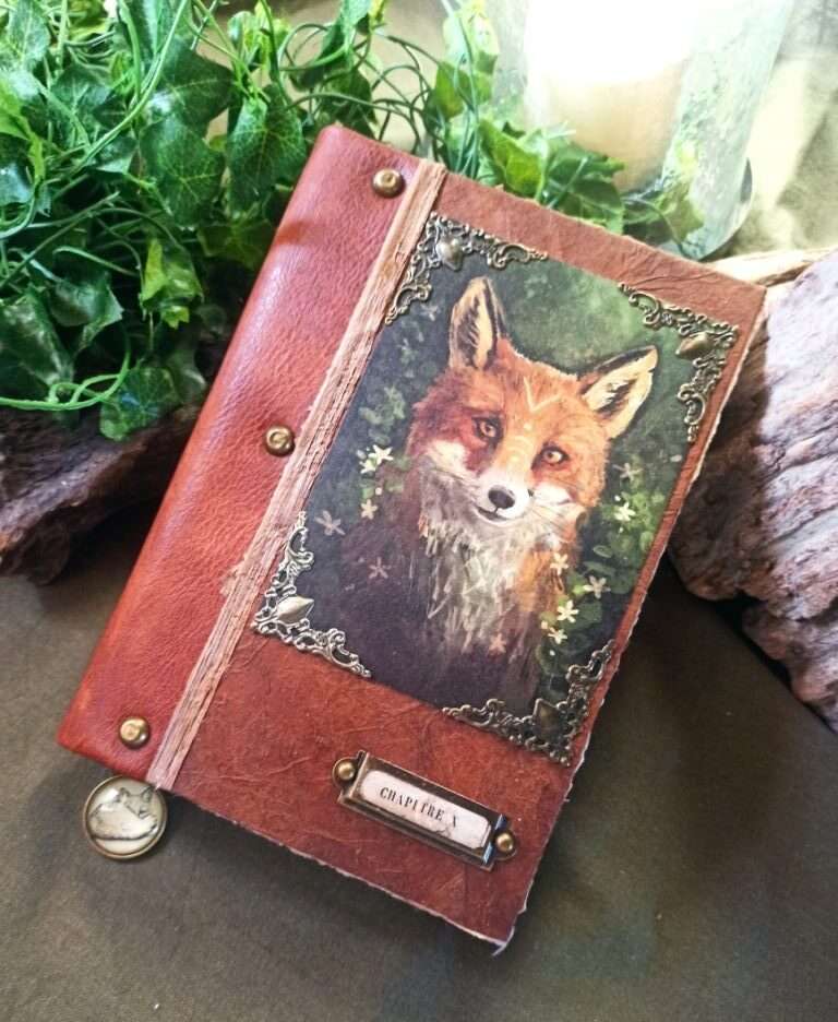 Grimoire artisanal, papier fait main à l'atelier, reliure artisanale, L'arbre à papier Grimoire artisanal, papier fait main à l'atelier, reliure artisanale, L'arbre à papier