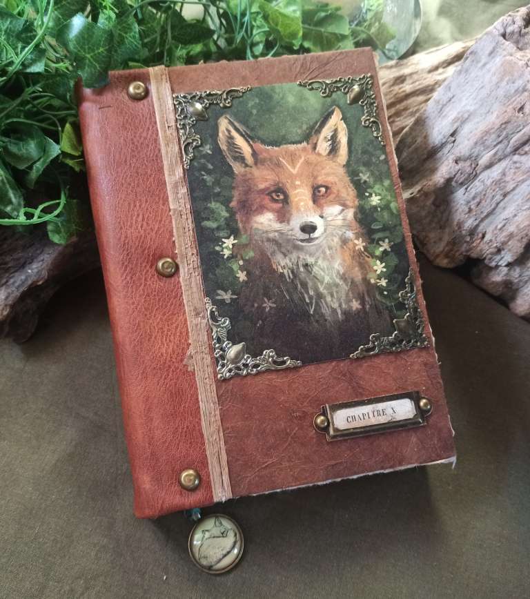 Grimoire artisanal, papier fait main à l'atelier, reliure artisanale, L'arbre à papier Grimoire artisanal, papier fait main à l'atelier, reliure artisanale, L'arbre à papier