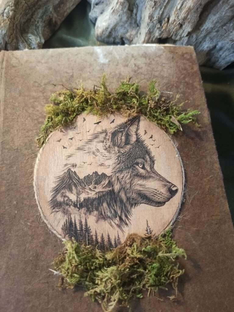 Grimoire artisanal, papier fait main à l'atelier, reliure artisanale, L'arbre à papier