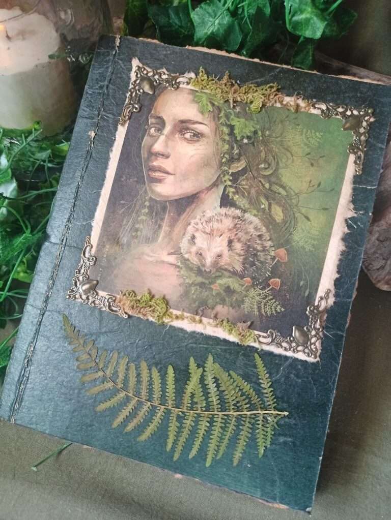 Grimoire artisanal, papier coton recyclé, reliure artisanale, L'arbre à papier