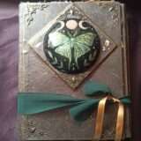 Le grimoire Arlia, papier coton, reliure artisanale